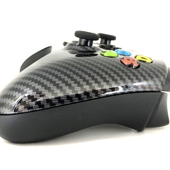 Custom Microsoft Xbox Series X / S Wireless Controller - Glossy Carbon Fiber - Picture 2 of 8